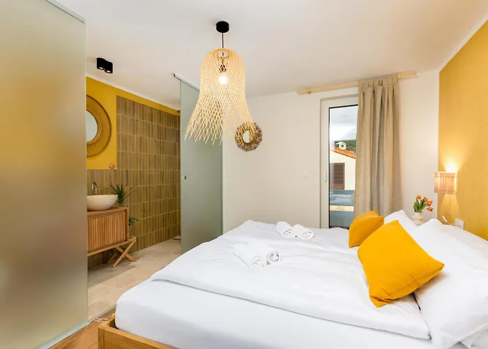 Bed & Breakfast In2therooms Giulia Punat