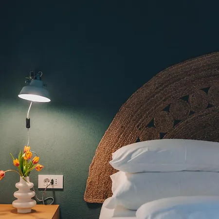 In2therooms Giulia *